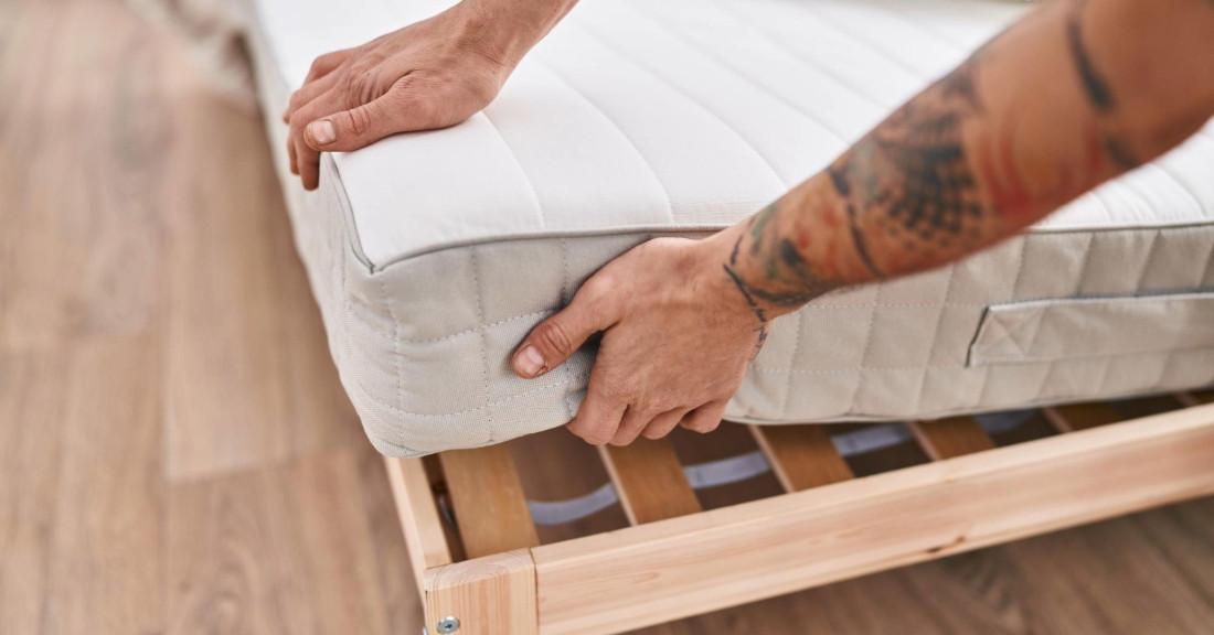 How to Choose a Mattress: Hybrid vs Foam Mattress Innerspring