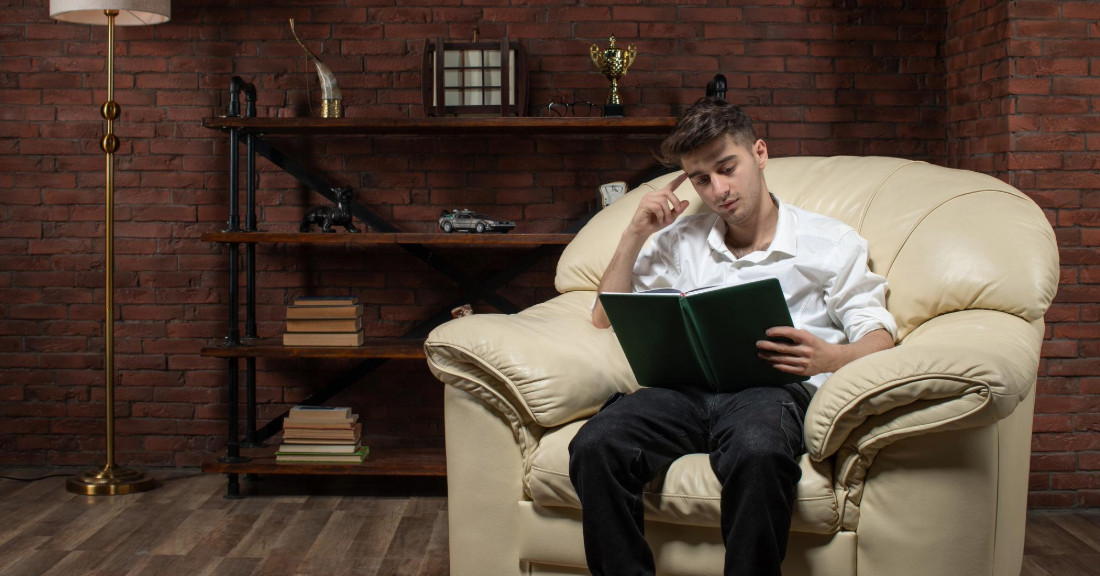 Cozy Corners: How to Create a Reading Nook with Rustic Furniture