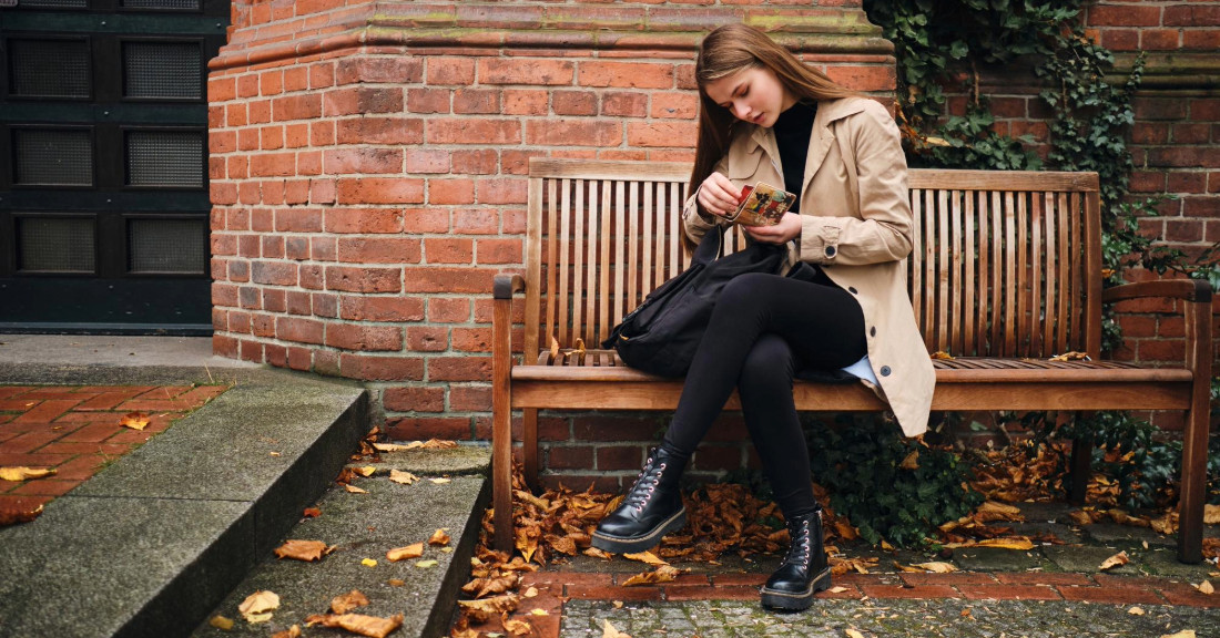 How to Create the Ideal Fall Look by Combining Modern and Rustic Styles