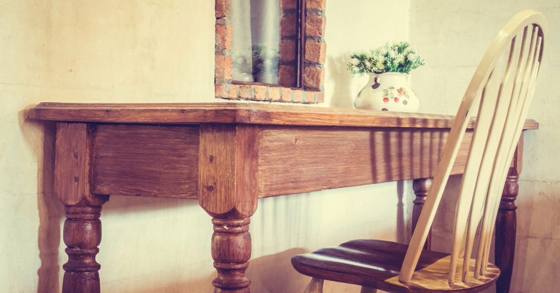 What Makes Rustic Furniture a Timeless Trend in 2025