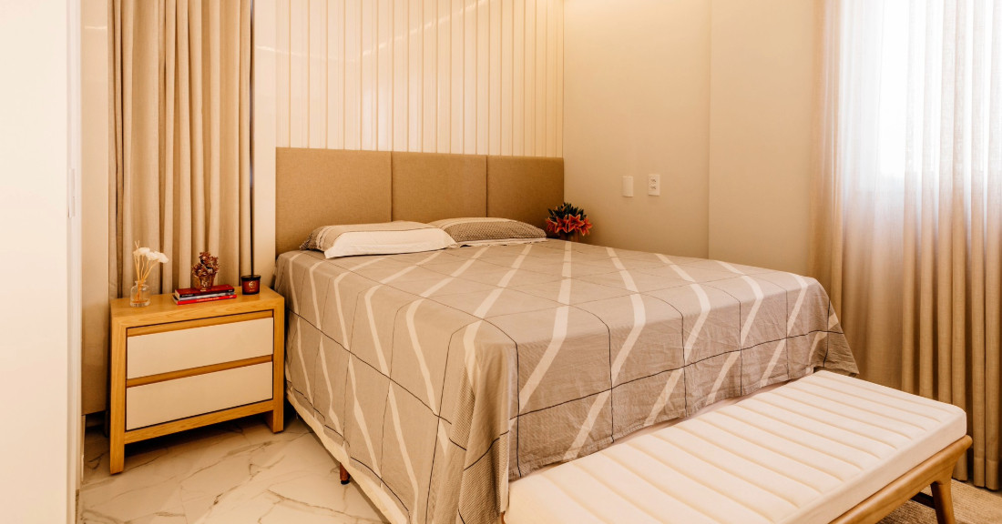 What Size Small Bedroom Furniture Works Best in a Bedroom?