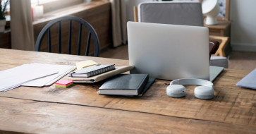 5 Must-Have Furniture Items for Home Offices