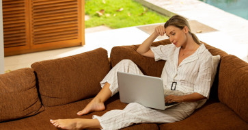 Top 5 Reasons Why a Recliner Is the Perfect Addition to Your Living Room This Summer